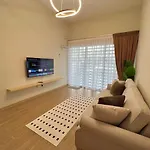 Polo Stay, 4 Bedroom Single Storey House Ipoh For 10 Pax