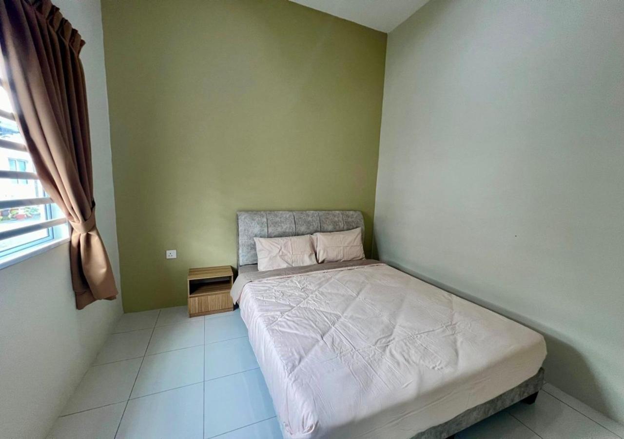 Polo Stay, 4 Bedroom Single Storey House For 10 Pax Ipoh